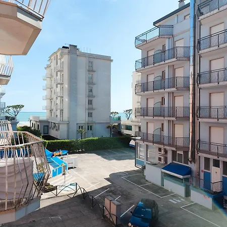 Mini-jet リド・ディ・イエゾロ