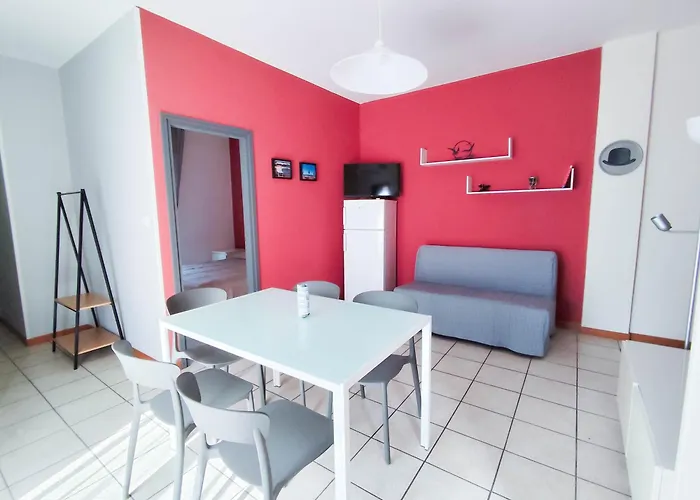 Mini-jet アパート *