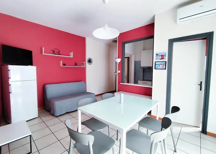 アパート Mini-jet